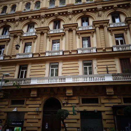 A Dream Bed & Breakfast 4*